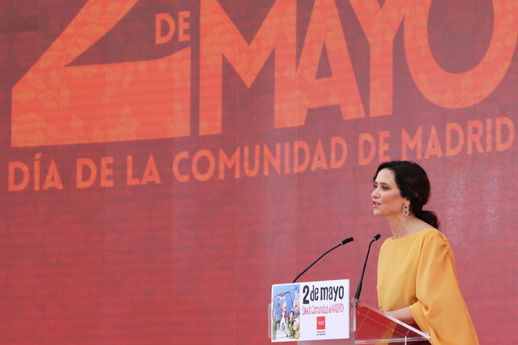 Díaz Ayuso elogia a ciudadanos y servidores públicos en el “bochornoso apagón que dejó a España a oscuras”: “No podemos acostumbrarnos al sectarismo ni a la mentira”