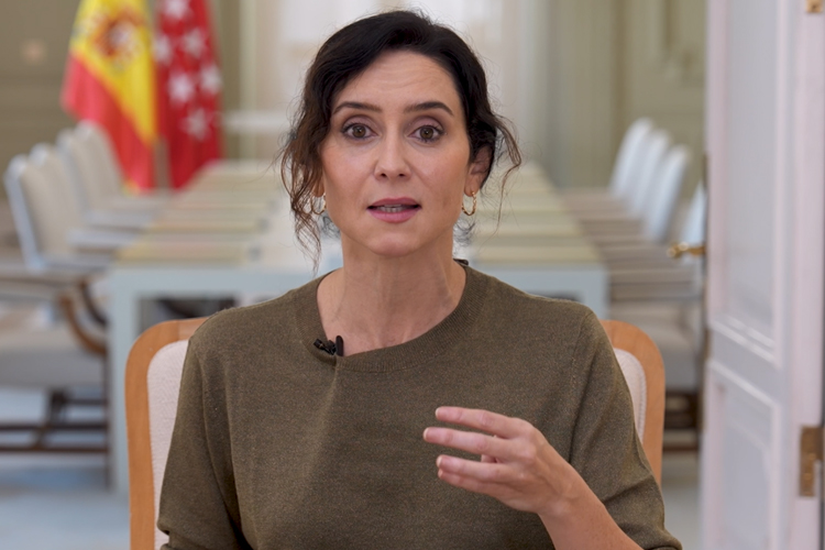 Díaz Ayuso acusa al Gobierno central de “desguazar la autonomía fiscal” de las regiones para “gripar” a la Comunidad de Madrid, “motor de la economía española“