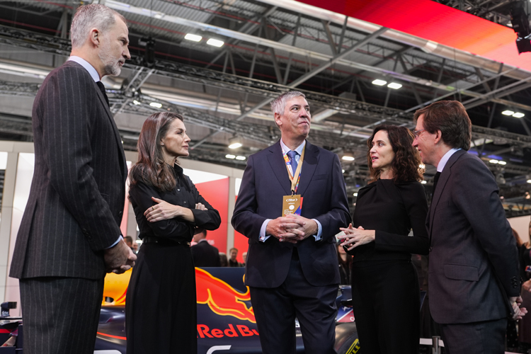 Díaz Ayuso en la inauguración con los Reyes de FITUR 2026, donde la Comunidad de Madrid promociona sus atractivos turísticos