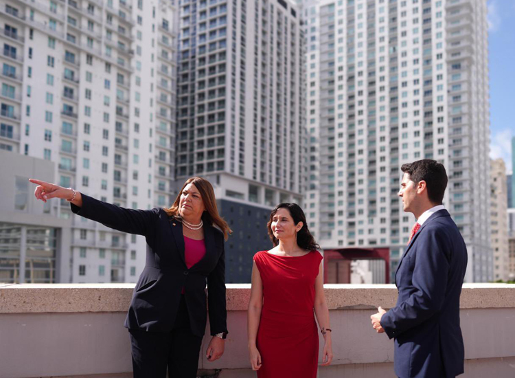 La Comunidad de Madrid firma un Memorándum con la Cámara de Comercio de España-EEUU en Florida para atraer estudiantes a sus universidades