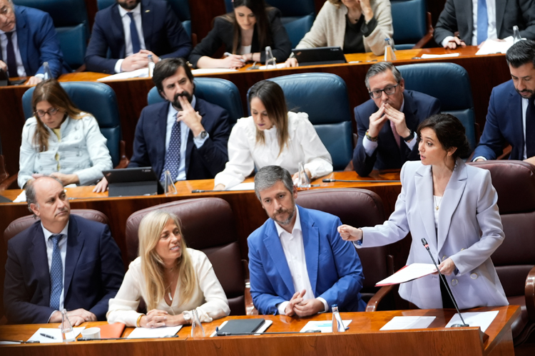 Díaz Ayuso defiende el orden y la racionalidad en la integración: “Ninguna persona extranjera deja a ningún español fuera de absolutamente nada”