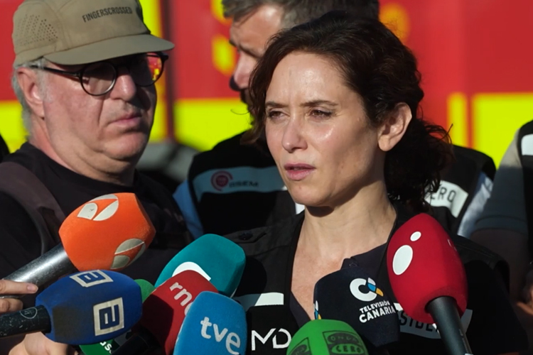 La Comunidad de Madrid comienza a recuperar progresivamente las comunicaciones en las zonas afectadas por el incendio forestal