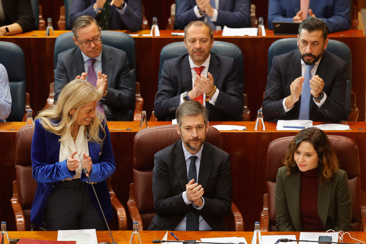 La Comunidad de Madrid reducirá cargas burocráticas y administrativas para aunar crecimiento económico y demográfico con el cuidado del entorno natural