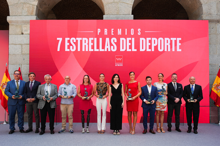 Díaz Ayuso entrega los Premios Siete Estrellas del Deporte que encarnan el “espíritu inconformista” de Madrid, “motor económico y social de España”