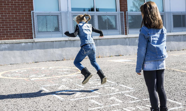 Cerca de 300 colegios públicos de 84 municipios participarán este curso 2025/26 del programa Patios abiertos de la Comunidad de Madrid
