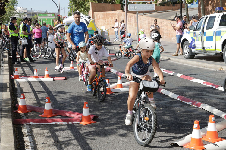FUNDAL transforma el Bulevar Salvador Allende en una gran fiesta por el Día Europeo de la Movilidad 2025