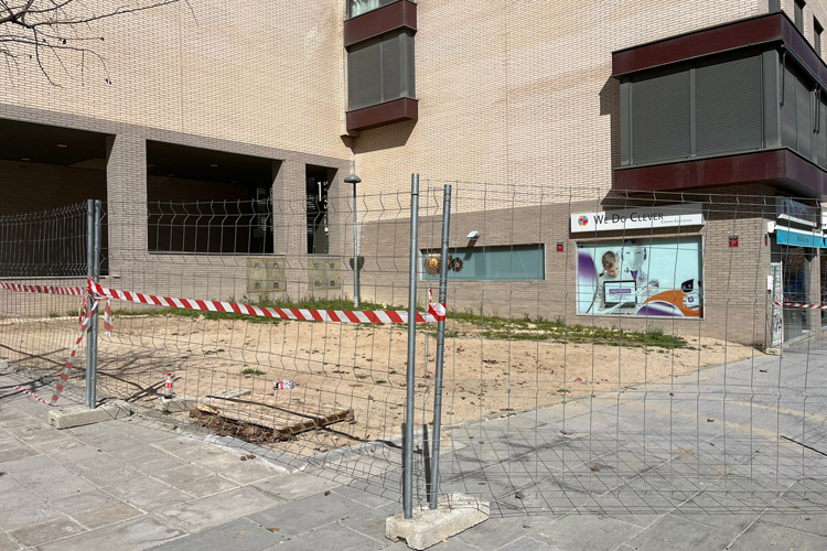 Comienza la renovación de los denominados “esquineros” en el barrio de Dehesa Vieja