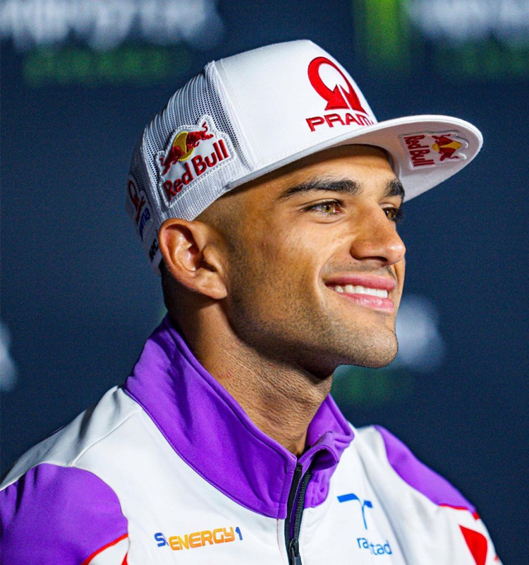 ¡¡¡Jorge Martín, piloto de San Sebastián de los Reyes, Campeón del Mundo de Moto GP!!!