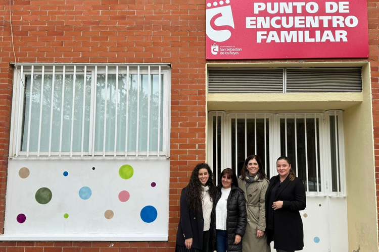 El Punto de Encuentro Familiar ya luce con su nueva imagen gracias a la colaboración de Greystar
