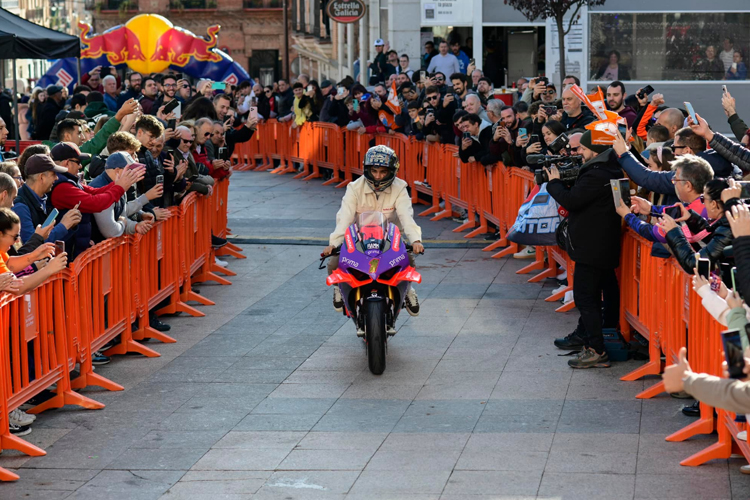 Jorge Martín - “Martinator” - brinda su Campeonato del Mundo de MotoGP a los vecinos de su localidad natal, San Sebastián de los Reyes