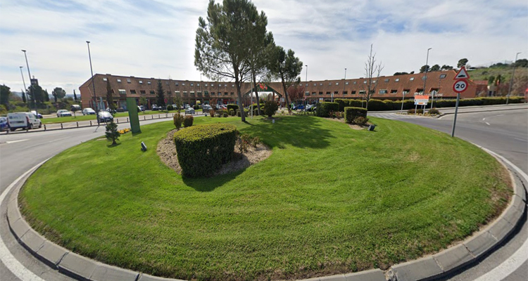 La glorieta que da acceso a la urbanización Club de Campo llevará el nombre de Jorge Martín Almoguera